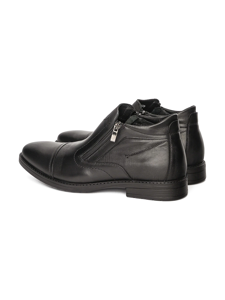 Туфли черного цвета с тиснением